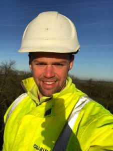 4f31215e-4d5b-40a4-84b4-b50baa94dc32